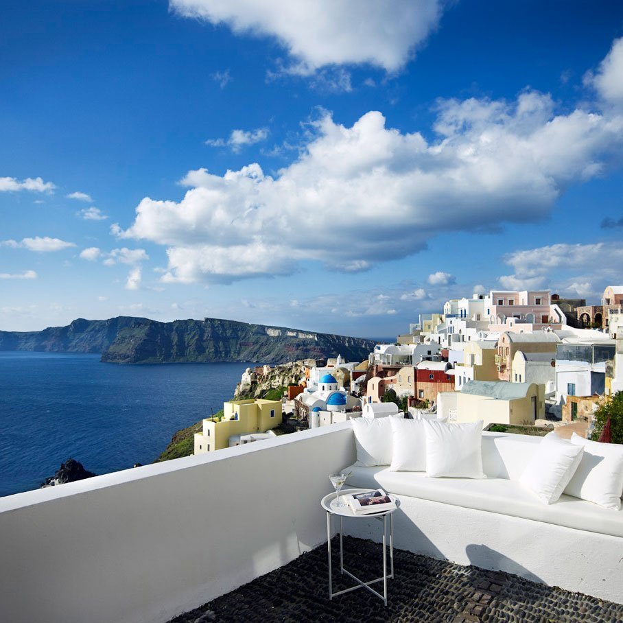 1864 The Sea Captain's House - Selected hotel in Santorini, Greece