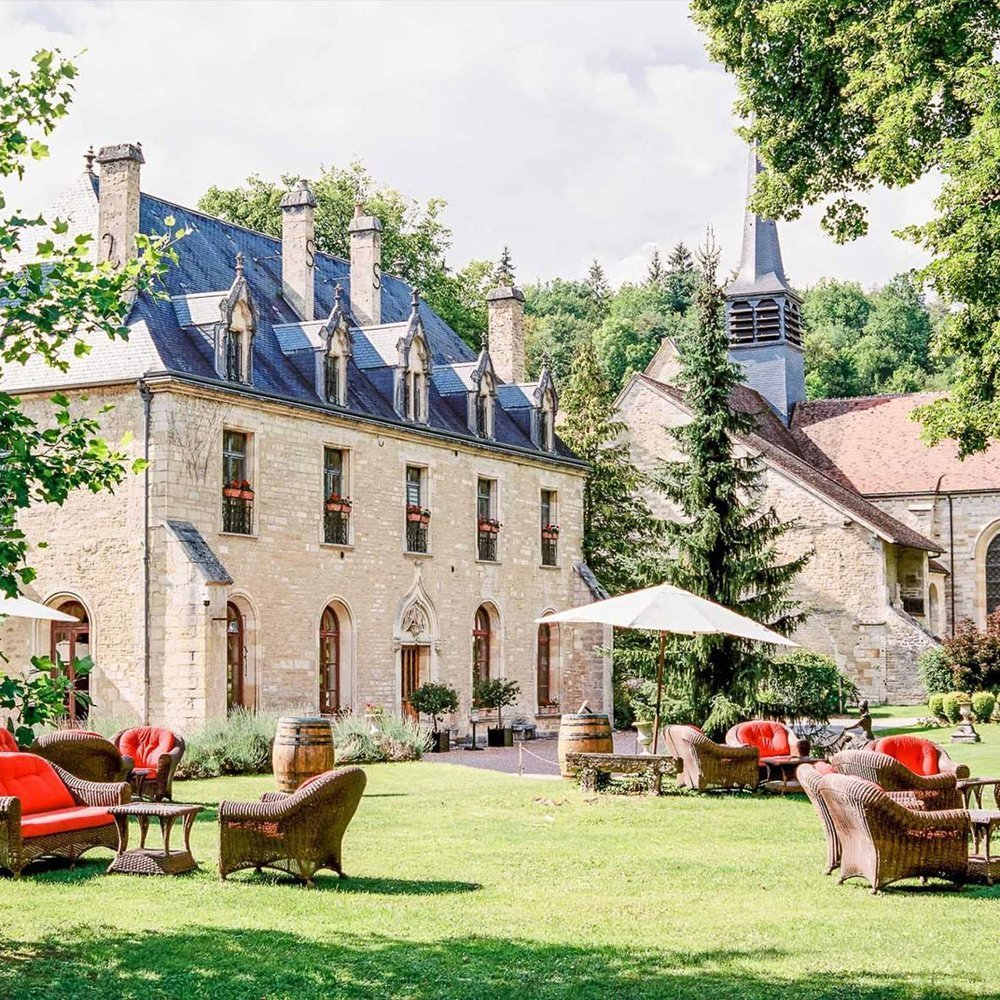 Abbaye de la Bussière - Selected hotel in La Bussiere-sur-Ouche, France
