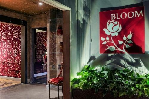 B&B Bloom - Selected hotel in Venice, Italy