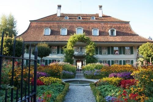 Bären Dürrenroth AG - Selected hotel in Dürrenroth, Switzerland