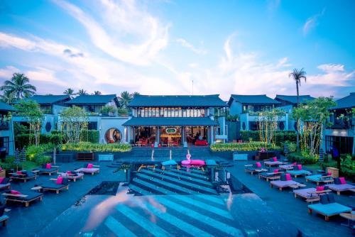 Baba Beach Club Phuket - Selected hotel in Natai Beach, Thailand
