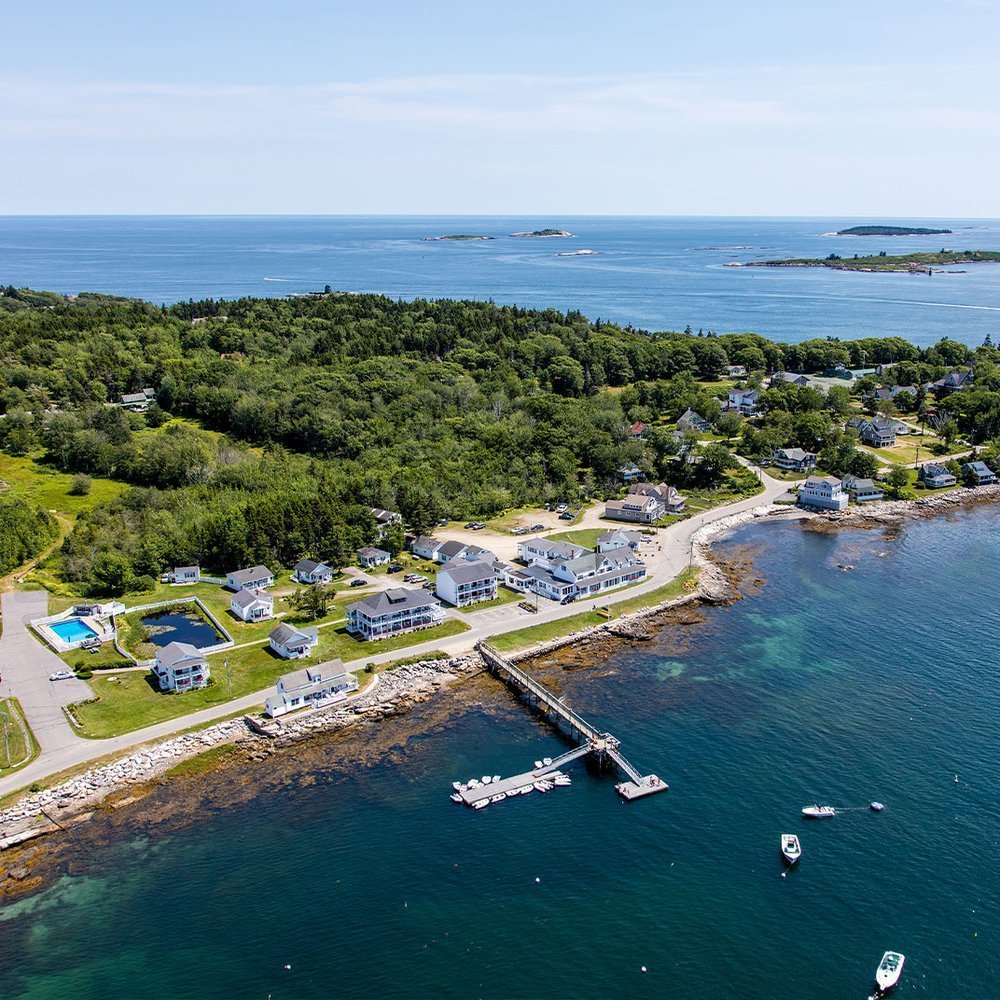 Bluebird Ocean Point Inn - Selected hotel in Boothbay Harbor, United States