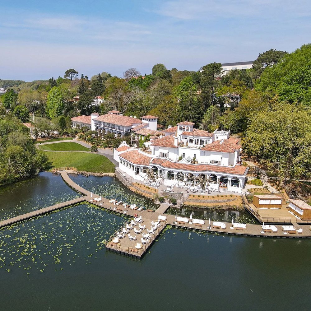 Brindos, Lac & Château - One-Keys hotel in Biarritz, France