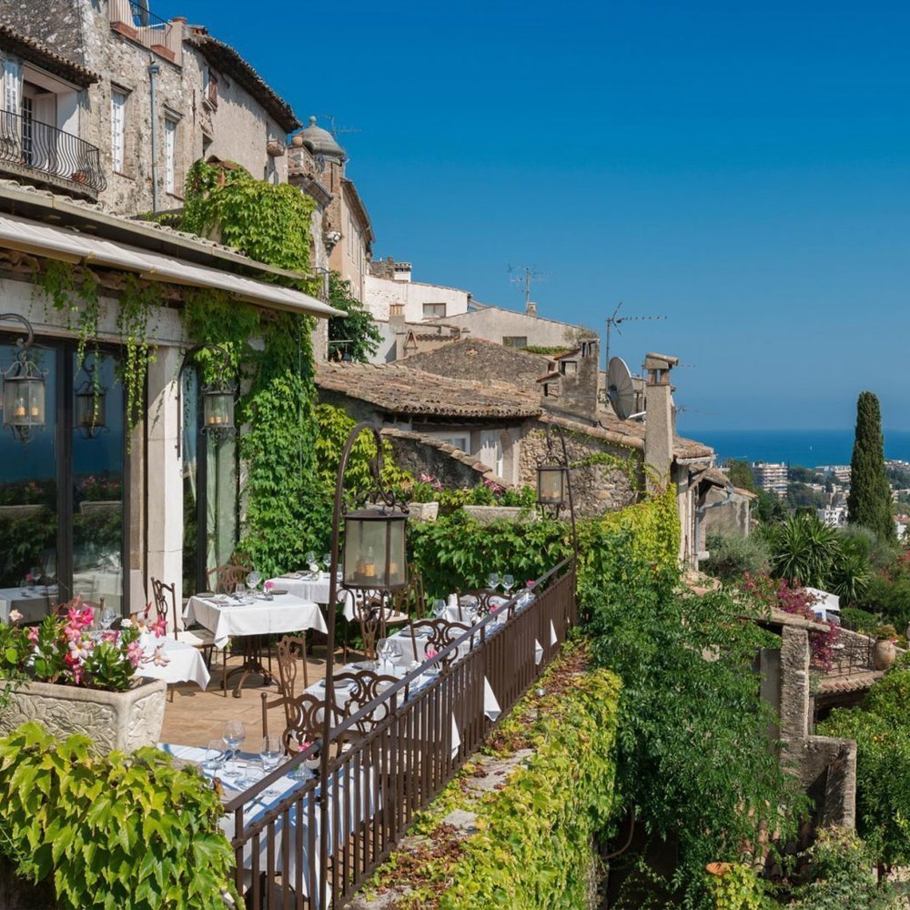 Chateau le Cagnard - Selected hotel in Cagnes-sur-Mer, France