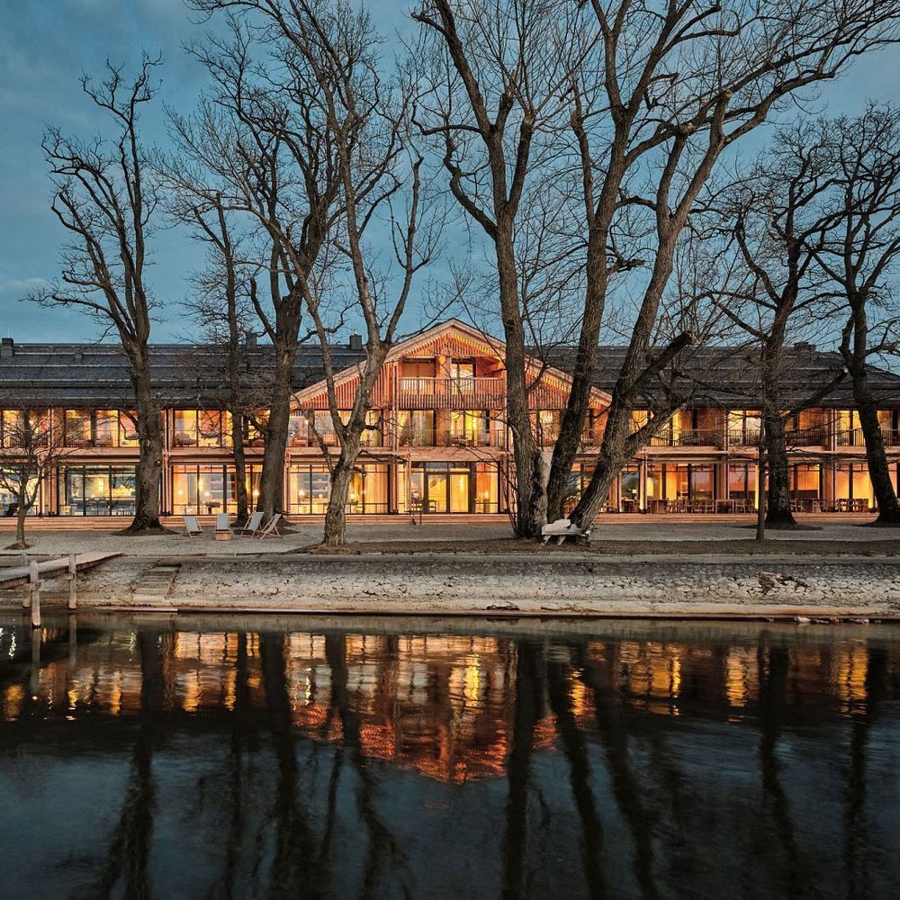 Chiemgauhof Lakeside Retreat - One-Keys hotel in Übersee, Germany