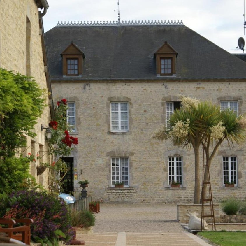 Domaine Utah Beach - Le Grand Hard - Selected hotel in Sainte-Marie-du-Mont, France