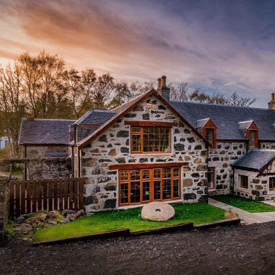 Edinbane Lodge - Selected hotel in Edinbane, United Kingdom