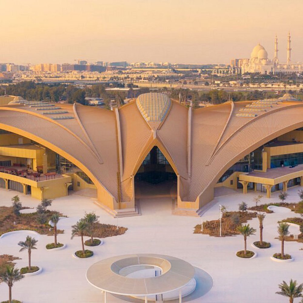 ERTH Abu Dhabi Hotel - One-Keys hotel in Abu Dhabi, United Arab Emirates