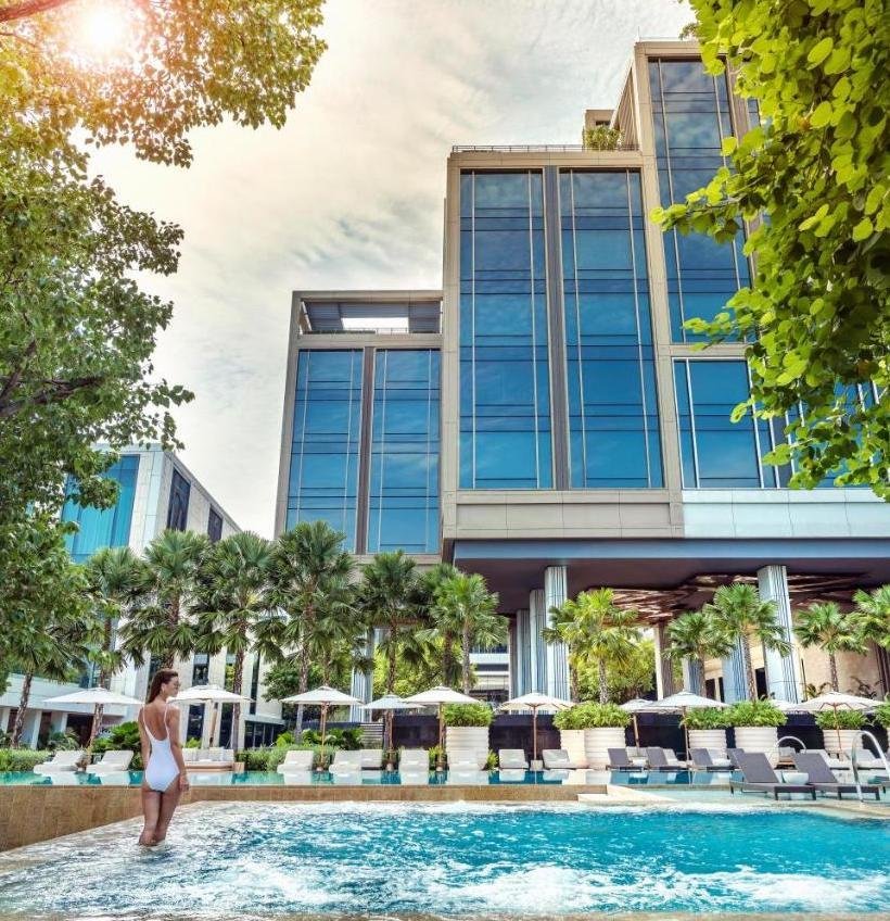 Four Seasons Hotel Bangkok at Chao Phraya River - Two-Keys hotel in Bangkok, Thailand