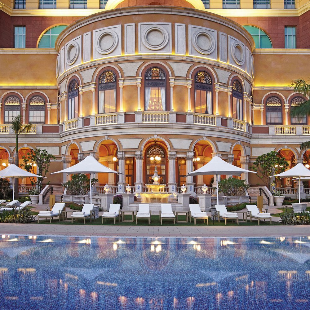 Four Seasons Hotel Macau - One-Keys hotel in Macau, Macau