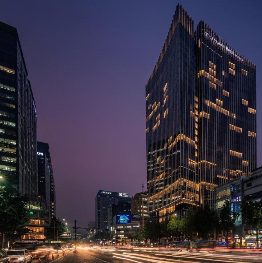 Four Seasons Hotel Seoul - One-Keys hotel in Seoul, Korea