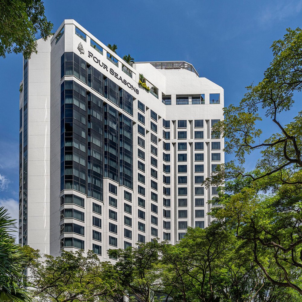 Four Seasons Hotel Singapore - One-Keys hotel in Singapore, Singapore