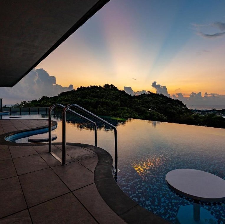 Glamday Style Hotel & Resort Okinawa Yomitan - Selected hotel in Yomitan, Japan