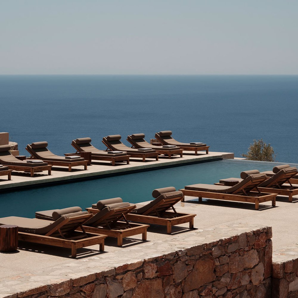 Gundari - Selected hotel in Folegandros, Greece