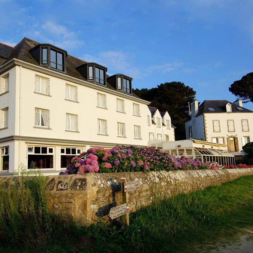 Hôtel de la Plage - Selected hotel in Plonévez-Porzay, France