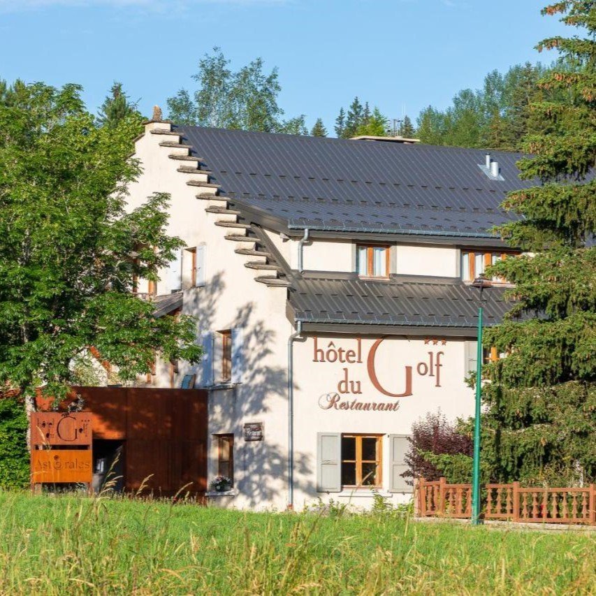 Hôtel du Golf - Selected hotel in Corrençon-en-Vercors, France