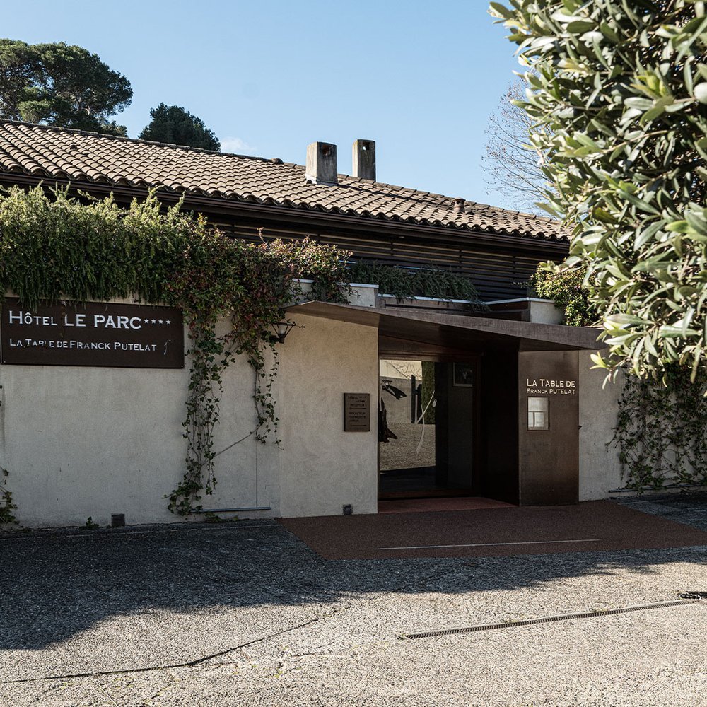 Hôtel Le Parc - La Table de Franck Putelat - Selected hotel in Carcassonne, France