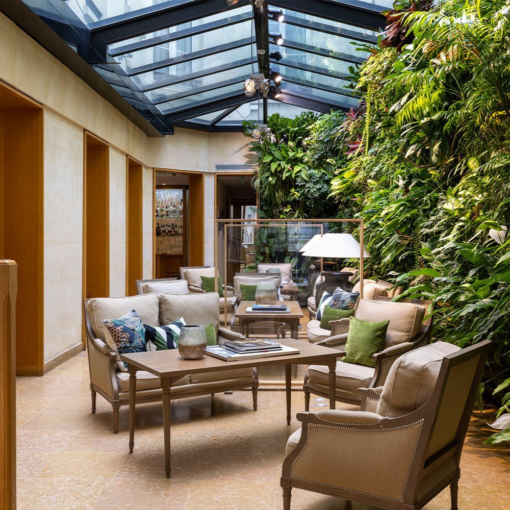 Hôtel Pas de Calais - Selected hotel in Paris, France