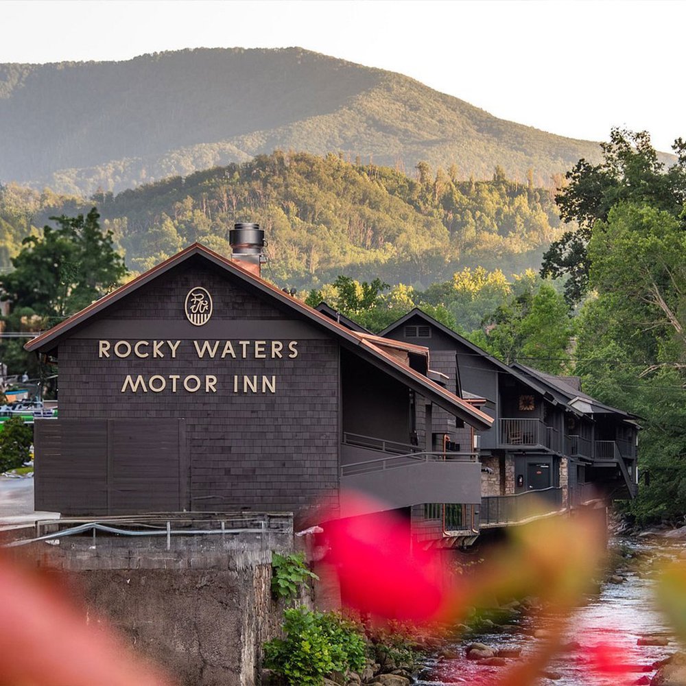 Historic Rocky Waters Inn - Selected hotel in Gatlinburg, United States