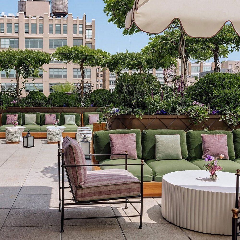 Hotel Barrière Fouquet's New York - Two-Keys hotel in New York City, United States