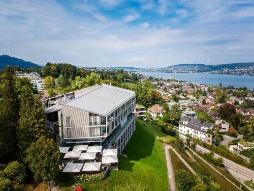 Hotel Belvoir Lake View & Spa - Selected hotel in Ruschlikon, Switzerland