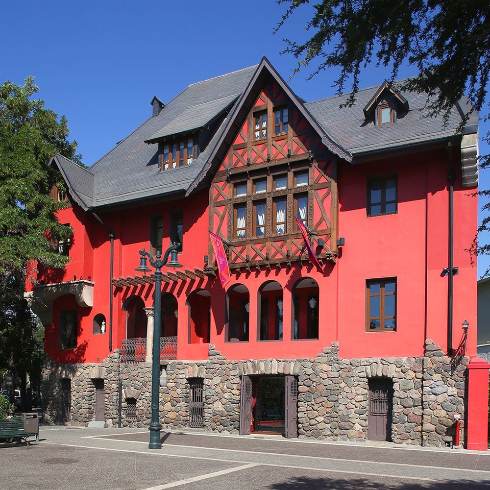 Hotel Boutique Castillo Rojo - Selected hotel in Santiago, Chile