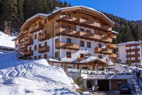 Hotel Chalet del Sogno - Selected hotel in Madonna di Campiglio, Italy