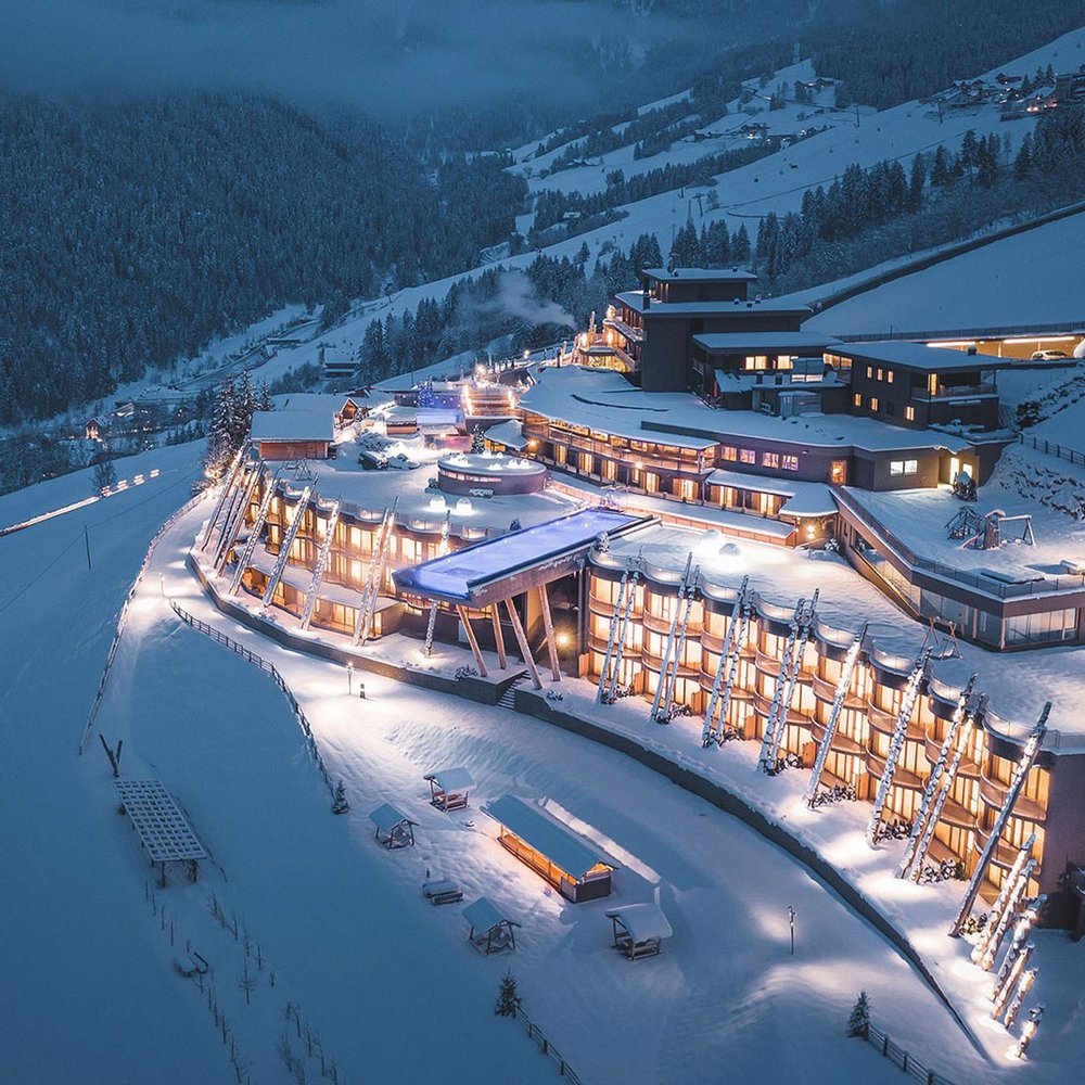 Hotel Hubertus - Selected hotel in Valdaora, Italy