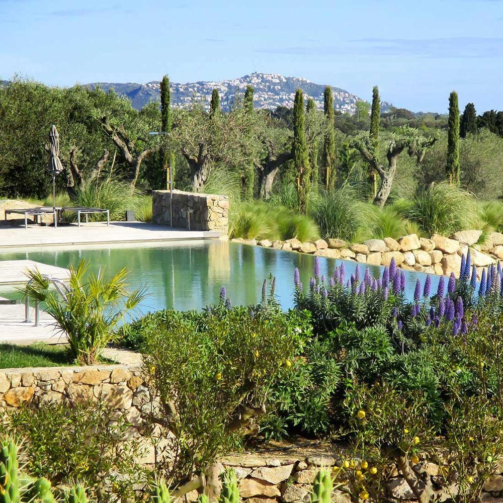 Hotel Mas Lazuli - One-Keys hotel in Girona, Spain