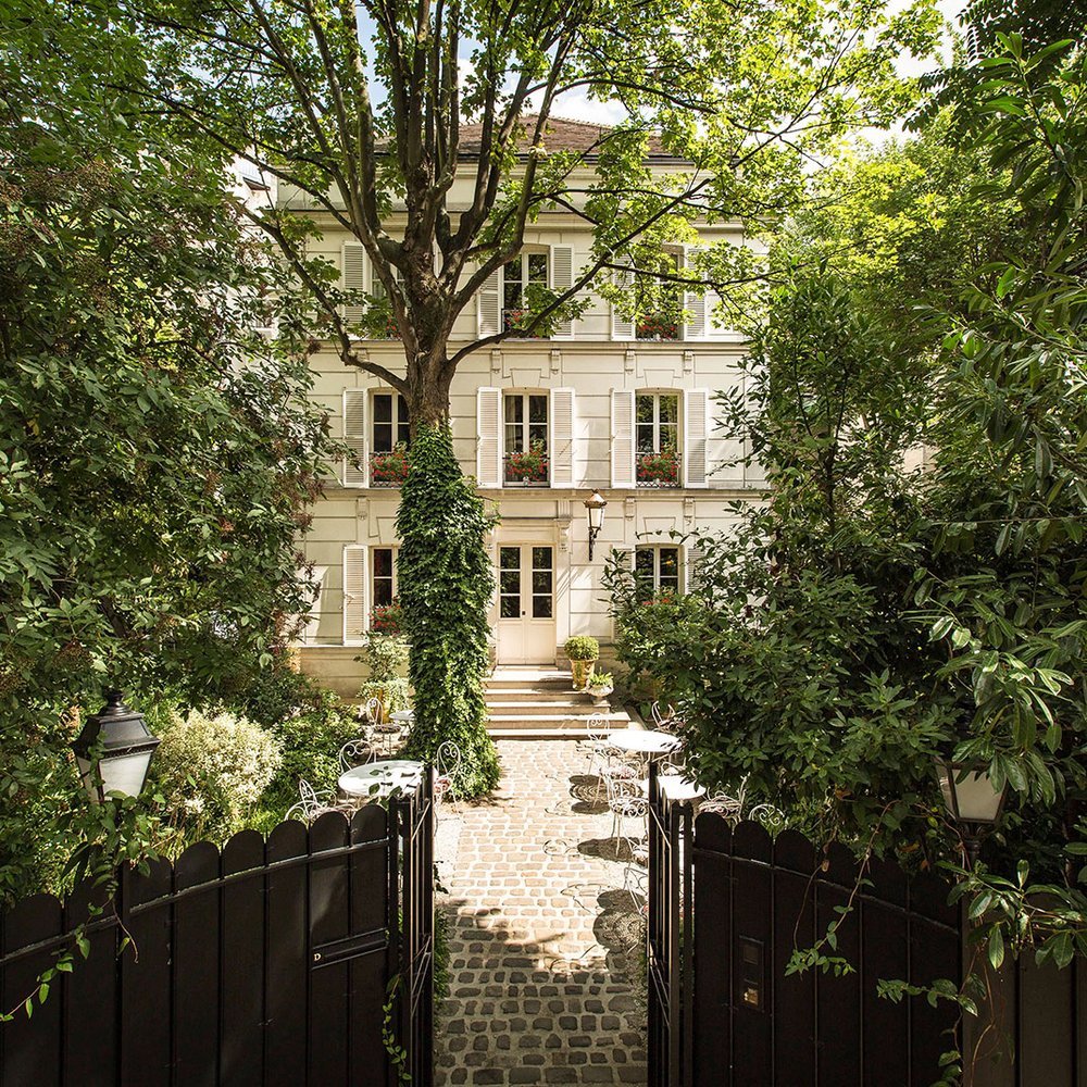 L'Hôtel Particulier Montmartre - Selected hotel in Paris, France