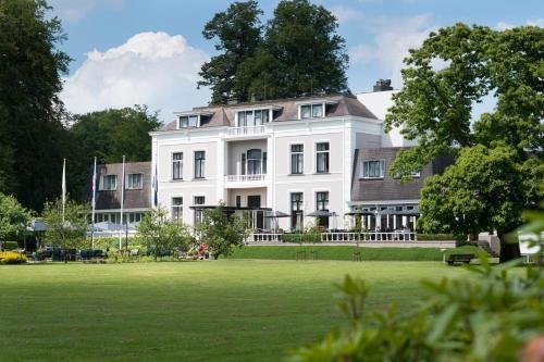 Landgoed Lauswolt - Selected hotel in Beetsterzwaag, Netherlands