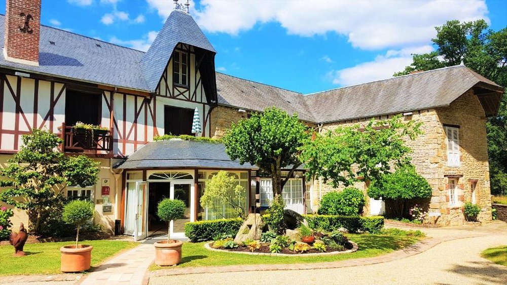 Le Manoir du Lys - Selected hotel in Bagnoles-de-l'Orne, France