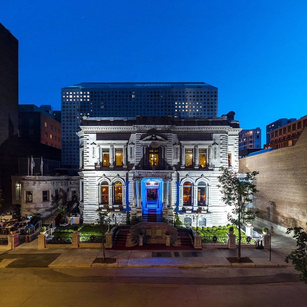 Le Mount Stephen - One-Keys hotel in Montreal, Canada