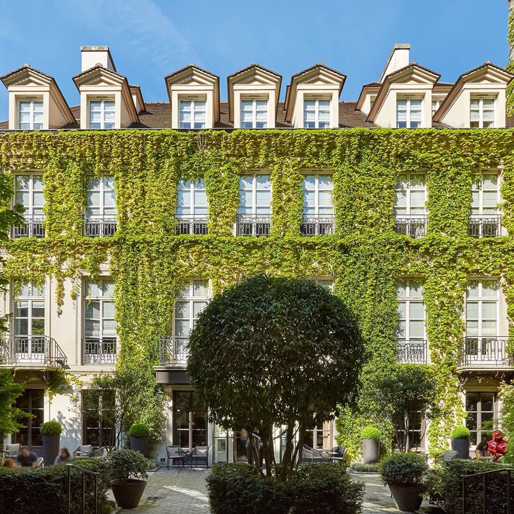 Le Pavillon De La Reine - One-Keys hotel in Paris, France