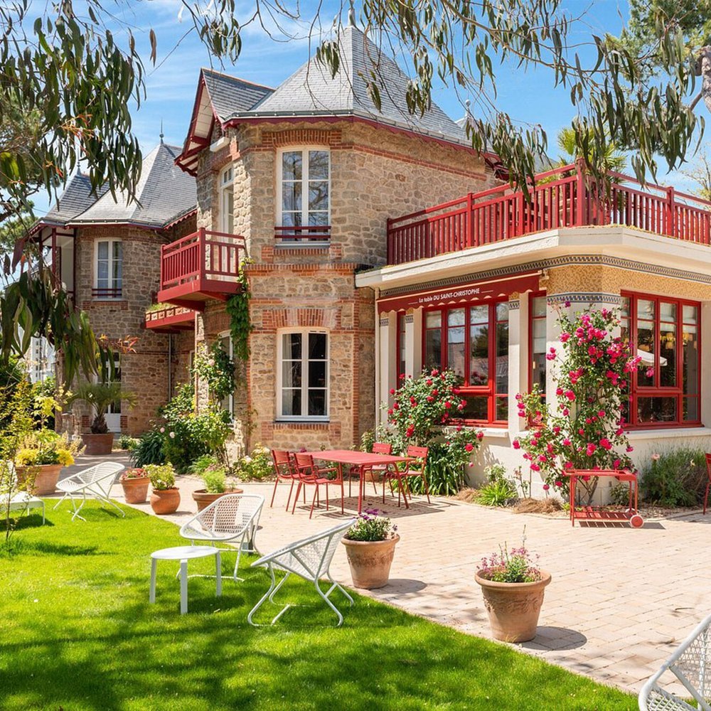 Le Saint-Christophe Hôtel - Selected hotel in La Baule, France