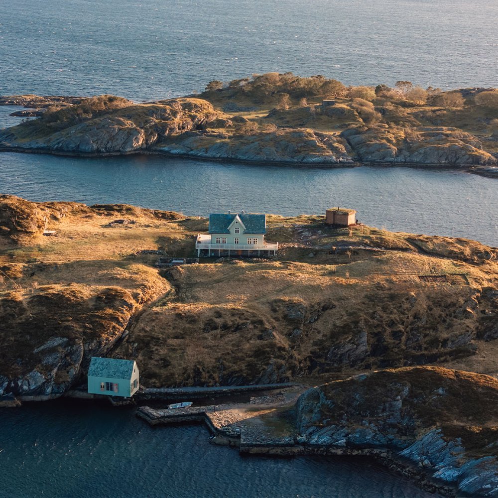 LILLØY LINDENBERG - Selected hotel in Askøy, Norway