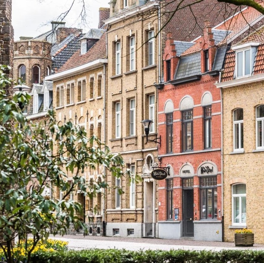 Main Street Hotel - Selected hotel in Ypres, Belgium
