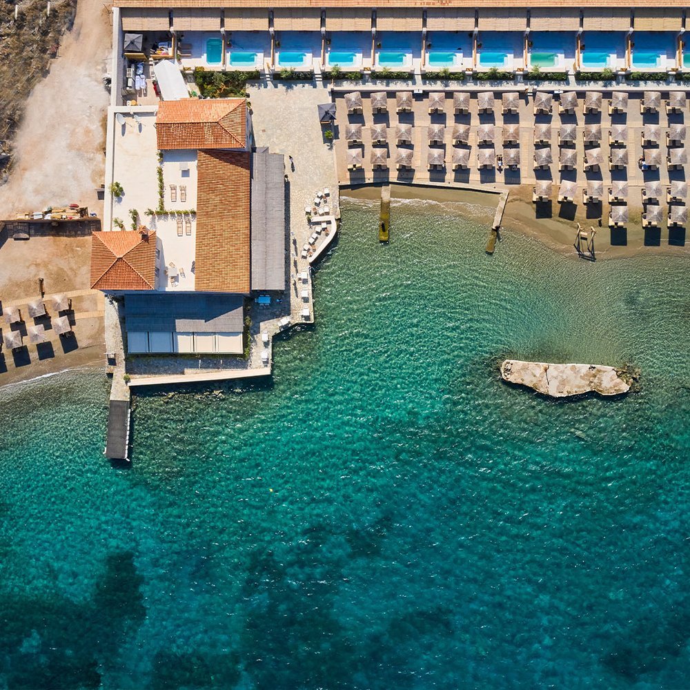 Mandraki Beach Resort - Selected hotel in Hydra, Greece