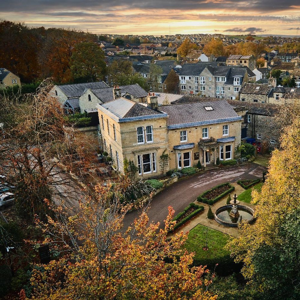 Manor House Lindley - Selected hotel in Huddersfield, United Kingdom