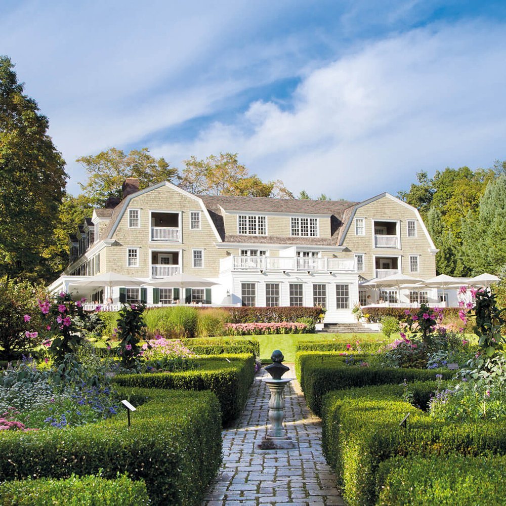 Mayflower Inn & Spa, Auberge Collection - One-Keys hotel in Washington, United States