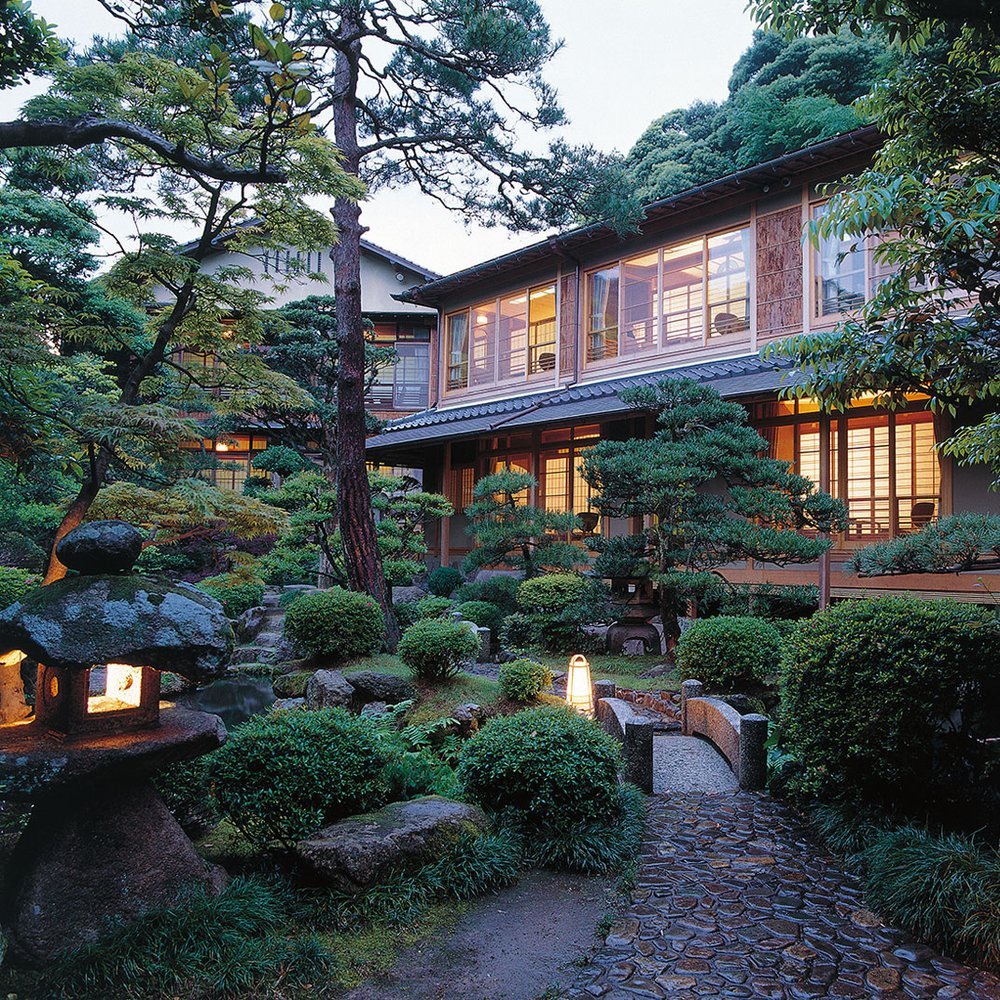 Nishimuraya Honkan - Two-Keys hotel in Toyooka, Japan