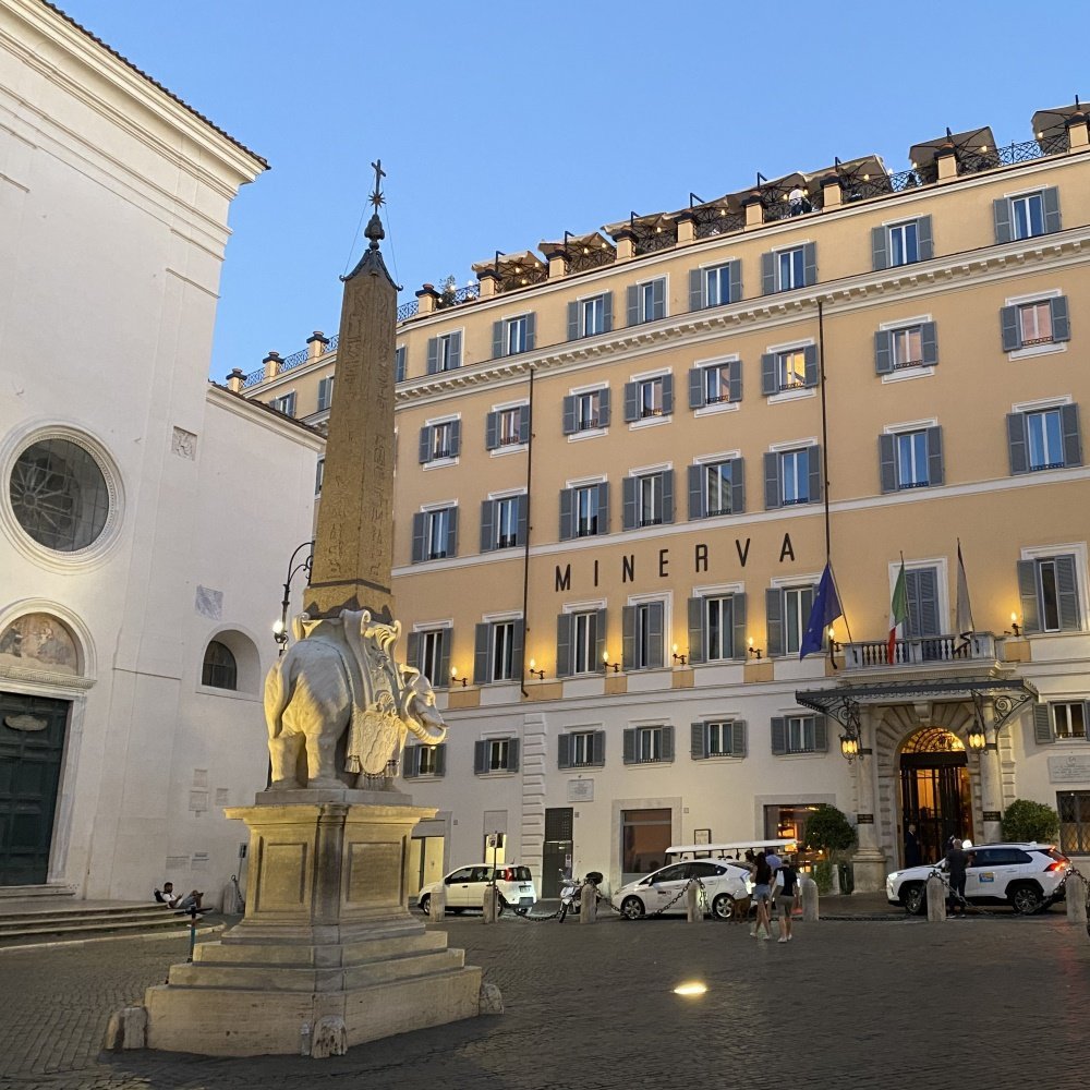 Orient Express La Minerva - Two-Keys hotel in Rome, Italy