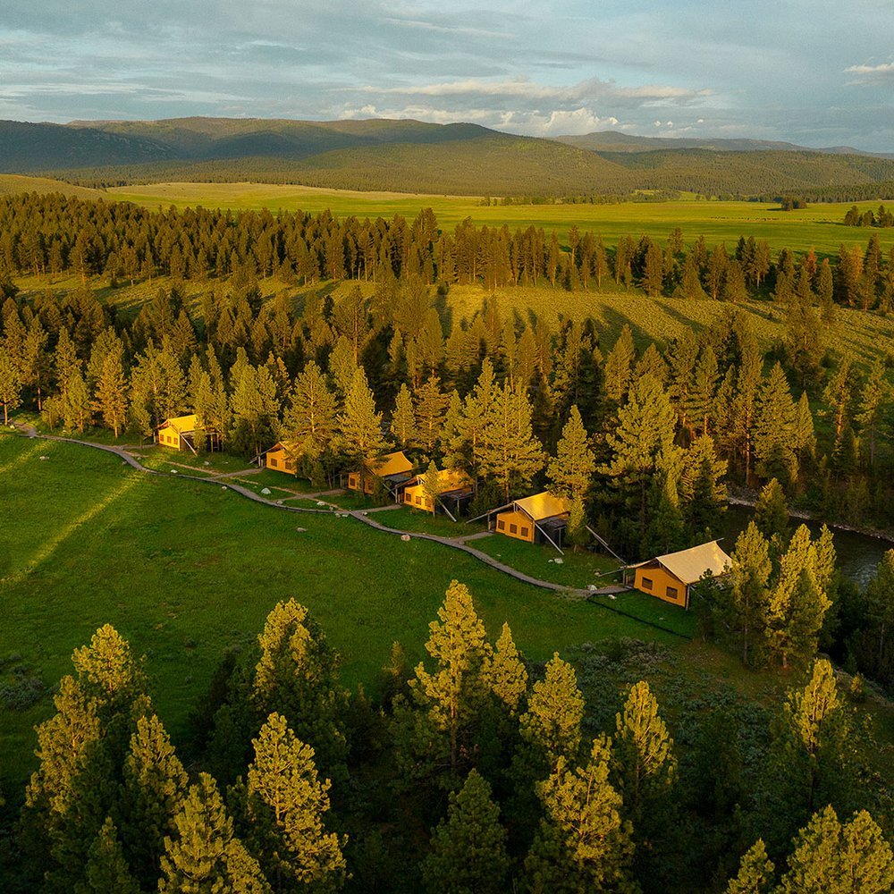 Paws Up Montana - Two-Keys hotel in Greenough, United States