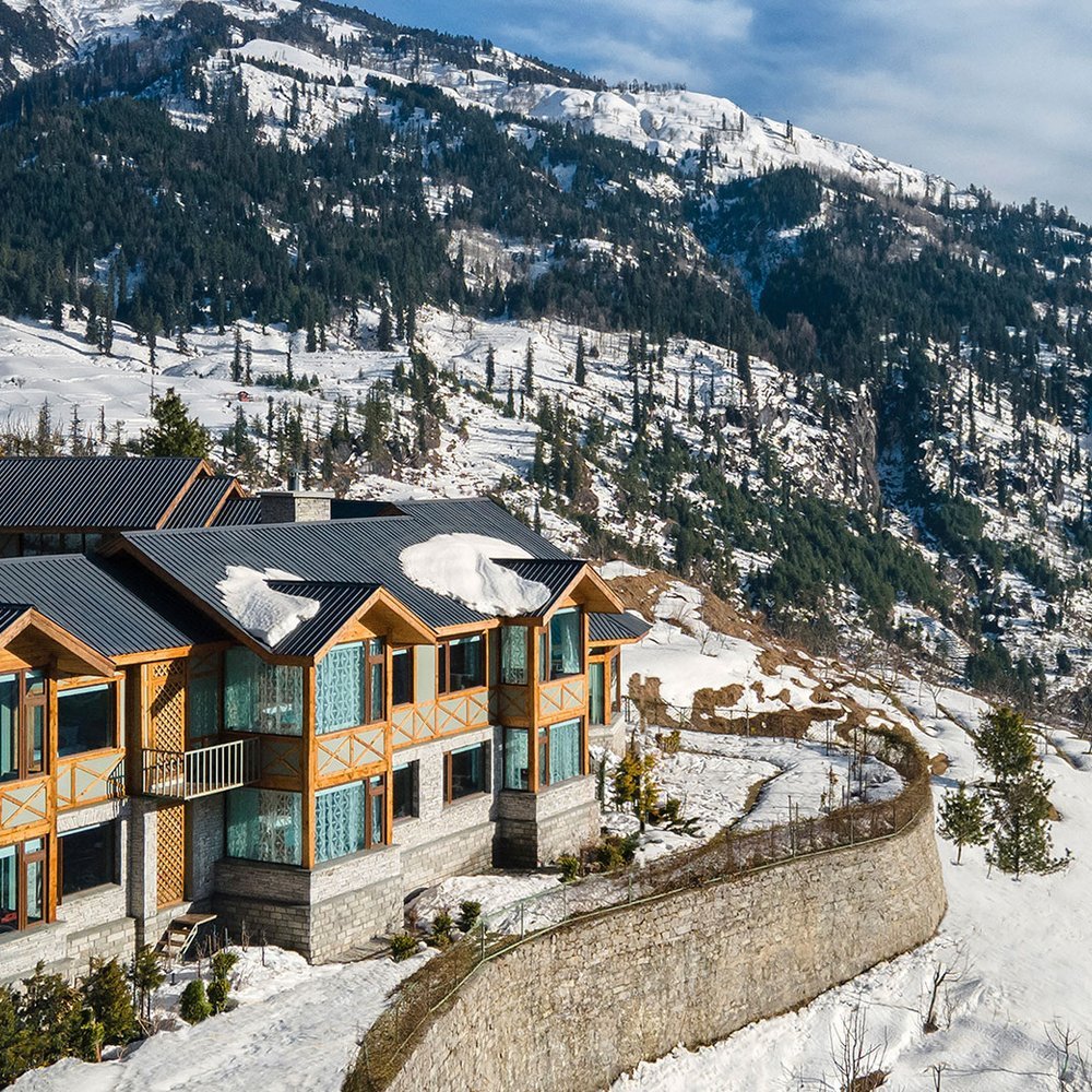 Sitara Himalaya - Two-Keys hotel in Manali, India