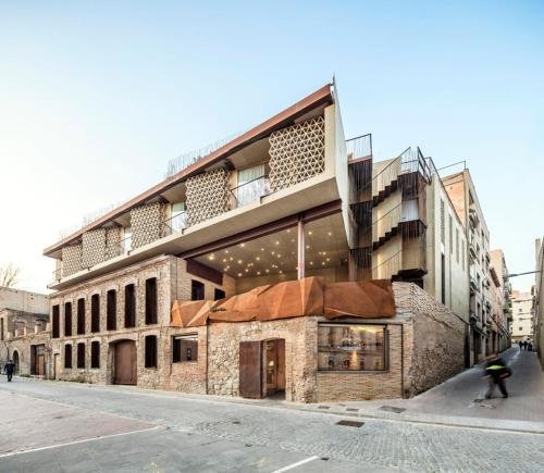Somiatruites - Selected hotel in Igualada, Spain