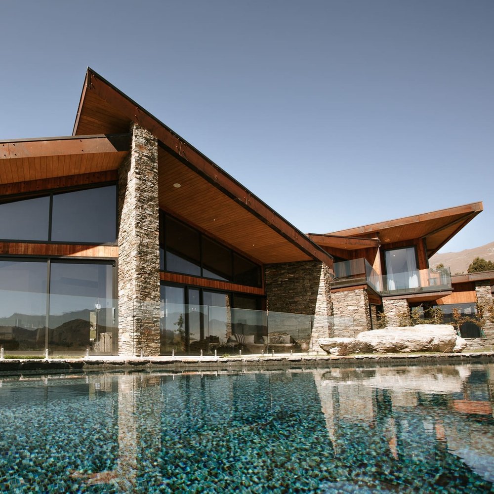 Stoneridge Estate - One-Keys hotel in Queenstown, New Zealand