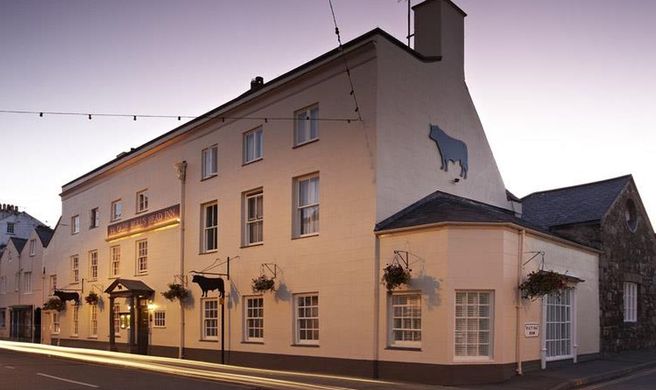 The Bull - Beaumaris - Selected hotel in Beaumaris, United Kingdom