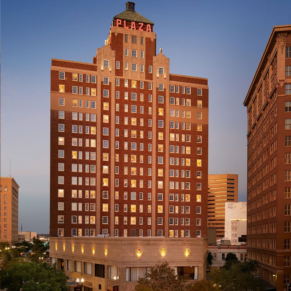 The Plaza Hotel Pioneer Park - One-Keys hotel in El Paso, United States