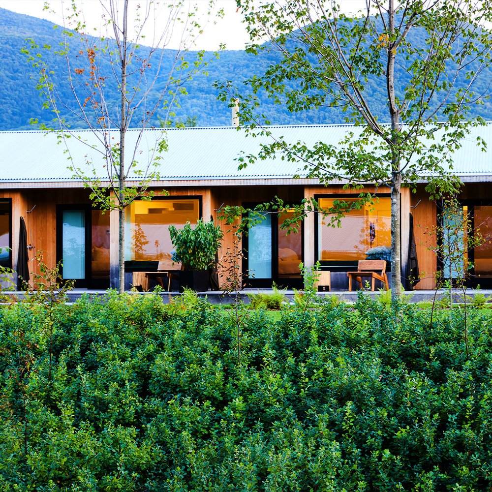 Tourists - Two-Keys hotel in Berkshires, United States