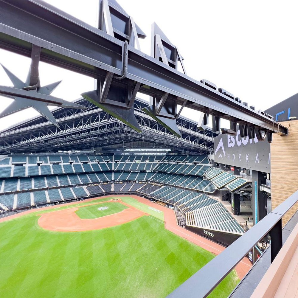 Tower Eleven Hotel - Selected hotel in Kitahiroshima, Japan